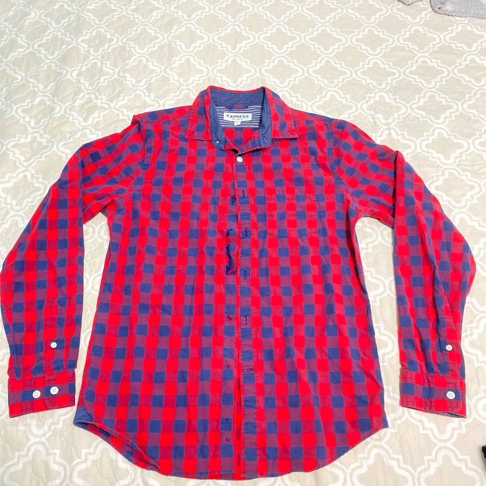 Camisa cuadrada Unisex.